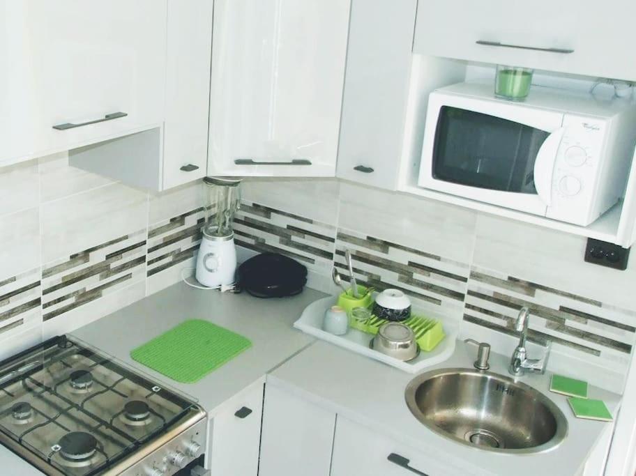 Violet Apartment, Cute Place Near Corvin Plaza, With Ac
